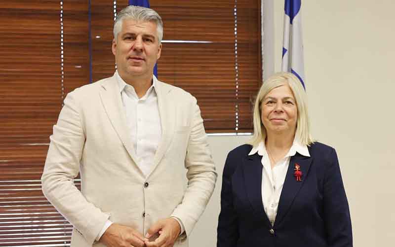 Συνάντηση Τοψίδη με τη νέα διοικήτρια του Νοσοκομείου Ξάνθης – «Η Δημόσια Υγεία στο επίκεντρο των προτεραιοτήτων μας