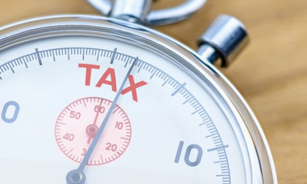 Η ένοχη σιωπή της κυβέρνησης για τον ΦΠΑ και η οφθαλμαπάτη των φοροαπαλλαγών