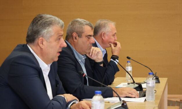 Συνεδρίαση Π.Ε.Σ.Ο.Π.Π., υπό τον Περιφερειάρχη Ανατολικής Μακεδονίας και Θράκης, για την αντιμετώπιση πλημμυρικών φαινομένων περιόδου 2025-2026