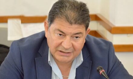 Να πληρώσουν τα 2,5 εκ ευρώ, όσοι συμμετείχαν στα Δ.Σ. της ΔΕΥΑΞ και πλήρωναν τον Μιχαηλίδη για τα νερά του Παραδείσου.