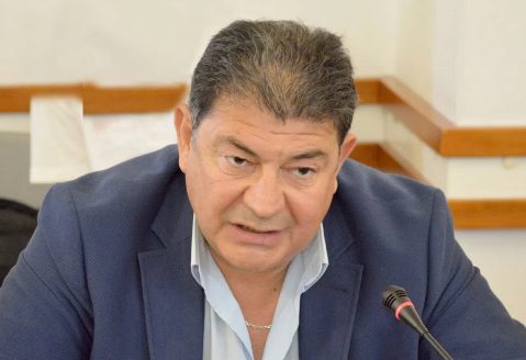 Να πληρώσουν τα 2,5 εκ ευρώ, όσοι συμμετείχαν στα Δ.Σ. της ΔΕΥΑΞ και πλήρωναν τον Μιχαηλίδη για τα νερά του Παραδείσου.