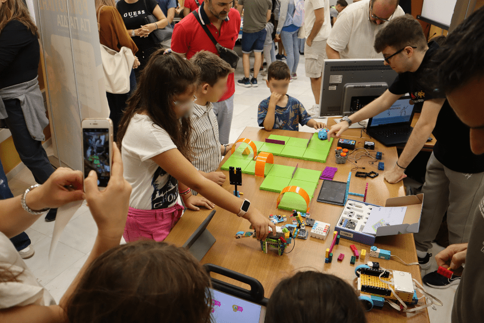 Συμμετοχή του Sparmatseto Robotics στη Βραδιά του Ερευνητή 2025