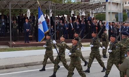 Η μαθητική και στρατιωτική παρέλαση γέμισε με Εθνική υπερηφάνεια τους Ξανθιώτες