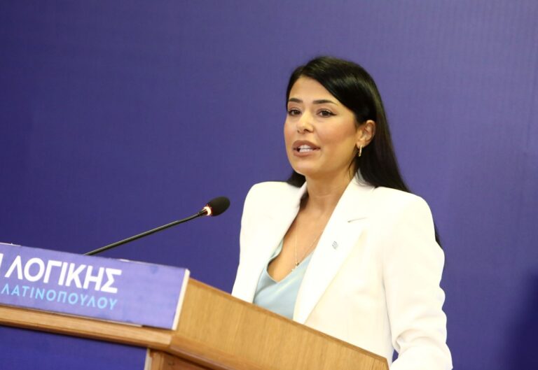 Α. Λατινοπούλου: «Η εξεταστική για τον ΟΠΕΚΕΠΕ δεν σερβίρει “ΦΡΑΠΕ”. Τέλος στους προστατευόμενους του Μαξίμου».