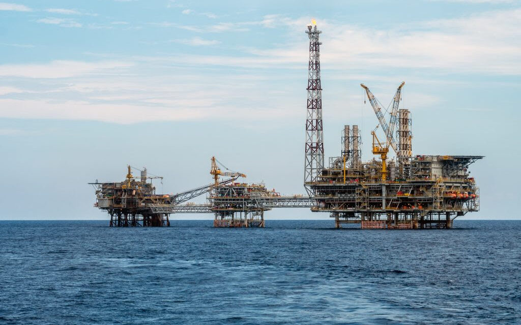 ΘΑ ΩΦΕΛΗΣΕΙ ΤΟΥΣ ΕΛΛΗΝΕΣ Ή ΜΟΝΟ ΤΟ ΠΟΛΙΤΙΚΟ ΣΎΣΤΗΜΑ;