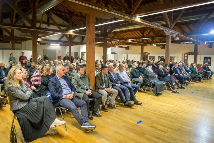 Οι καθηγητές Κωνσταντίνος Φίλης και Άγγελος Συρίγος αναλύουν τις ελληνοτουρκικές σχέσεις στην παρούσα συγκυρία.