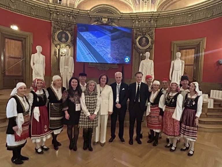 Το Σουφλί έλαμψε στη διεθνή έκθεση Silk in Lyon 2025 – Καθοριστική η στήριξη της Περιφέρειας Ανατολικής Μακεδονίας και Θράκης