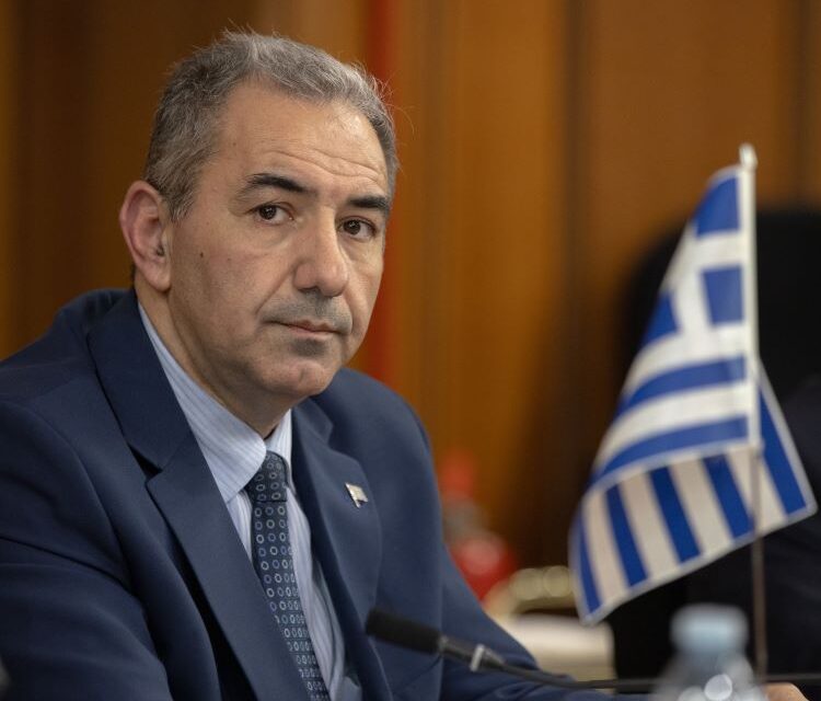 «Η συνάντηση Ερντογάν –Τράμπ στο Λευκό Οίκο, η Διάσκεψη για τη Γάζα και οι γνωστικές μεροληψίες στην ελληνική δημόσια σφαίρα»